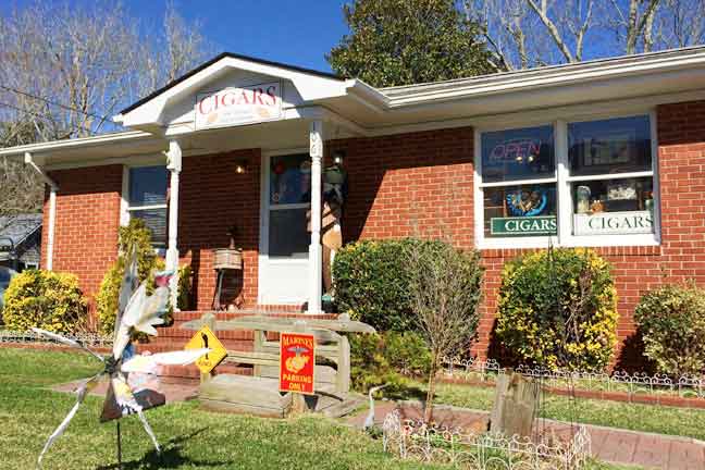 Cedro De Azmar Cigar 106 W Church Street Swansboro Nc 28584